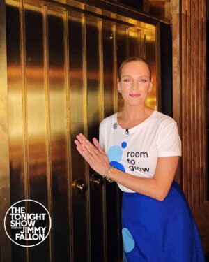 Uma Thurman Instagram - Thank you @jimmyfallon for giving @roomtogroworg all the love last night 💙🙏
And thank you to your producers & the show @fallontonight for doing good, welcome back!

Click on the link in my bio to learn more about this amazing organization so close to my heart x

Photo credit: Todd Owyoung | NBC @toddowyoung
