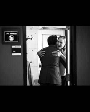 Uma Thurman Instagram - Thank you @jimmyfallon for giving @roomtogroworg all the love last night 💙🙏
And thank you to your producers & the show @fallontonight for doing good, welcome back!

Click on the link in my bio to learn more about this amazing organization so close to my heart x

Photo credit: Todd Owyoung | NBC @toddowyoung
