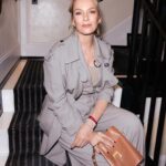 Uma Thurman Instagram – My great joy to see the new success for Diego Della Valle & Tod’s – Iconic & still modern Italian brand speciale! Congrats Diego and Tod’s team on all your success. 
And my deepest gratitude for your support of @roomtogroworg as we work together to make things better for American children.
#Tods
#todsnyc