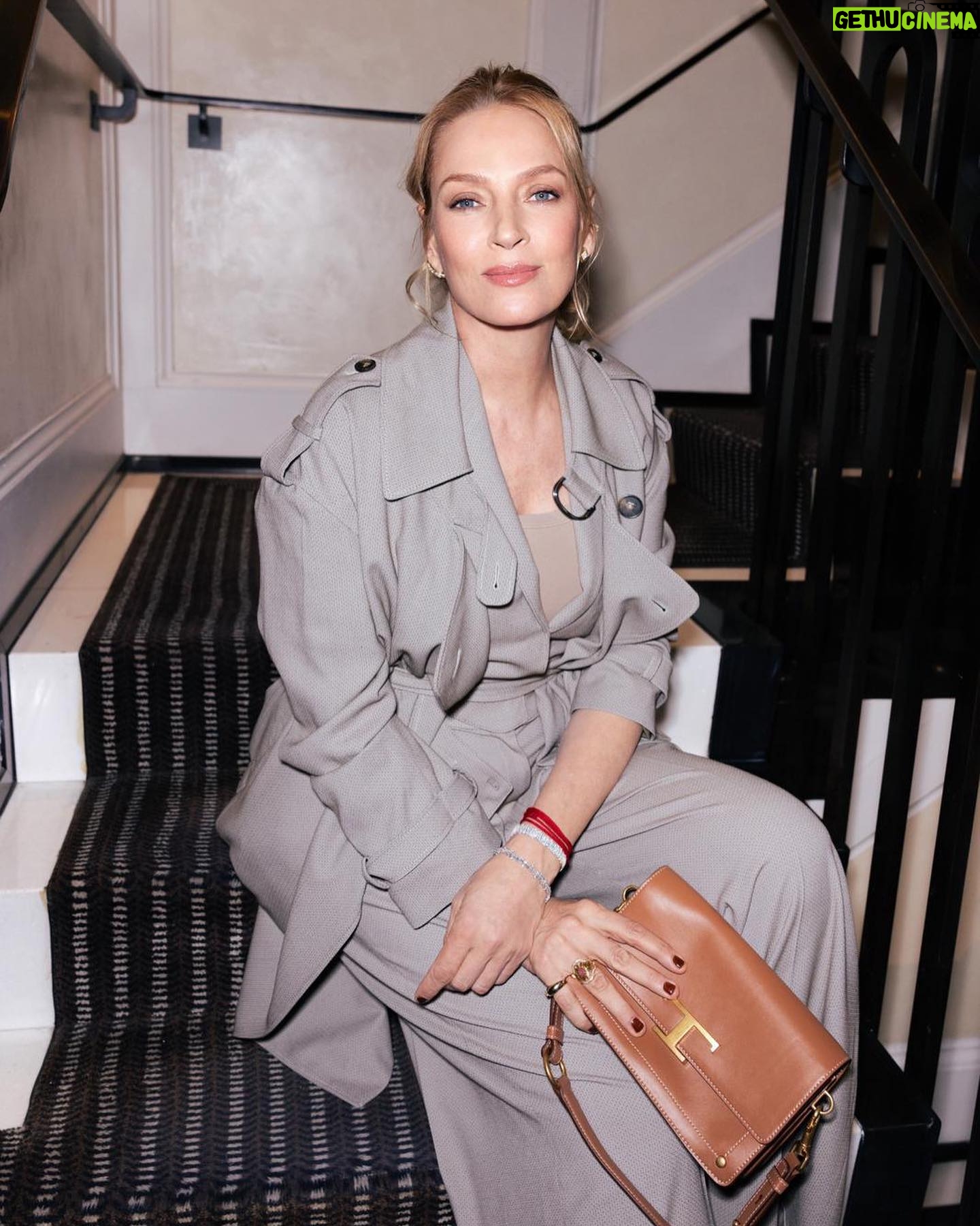 Uma Thurman Instagram - My great joy to see the new success for Diego Della Valle & Tod’s - Iconic & still modern Italian brand speciale! Congrats Diego and Tod’s team on all your success. And my deepest gratitude for your support of @roomtogroworg as we work together to make things better for American children. #Tods #todsnyc