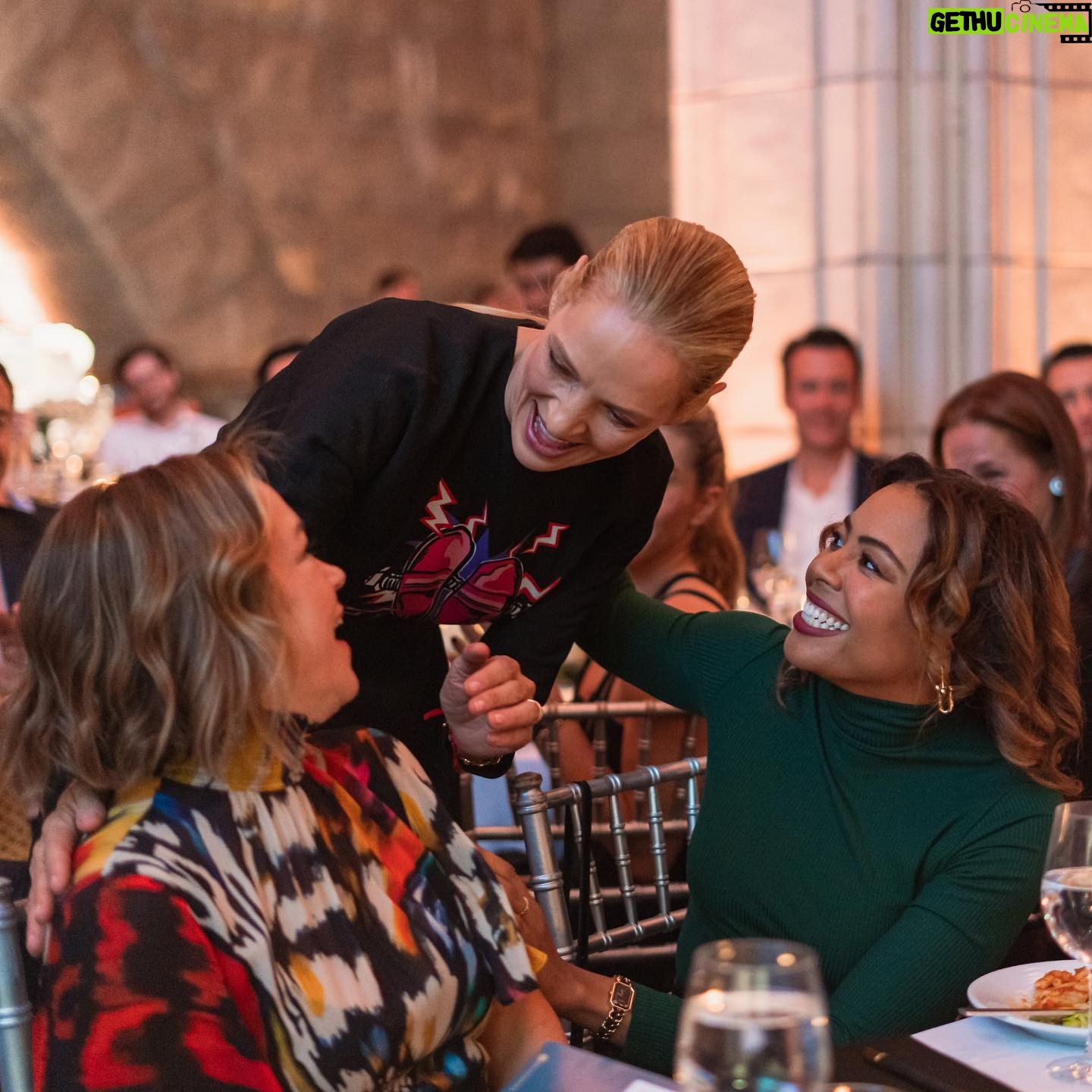 Uma Thurman Instagram - Yet another magical evening with my @roomtogroworg family. Truly exceeded all expectations, thank you! If you would still like to be a part of our village – visit the link in my bio to donate a toy for a kiddo today. Every donation makes a difference!