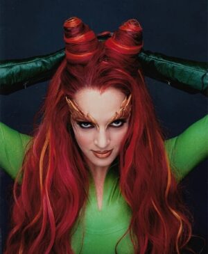 Uma Thurman Instagram - Throw back? #poisonivy #batmanandrobin #batman