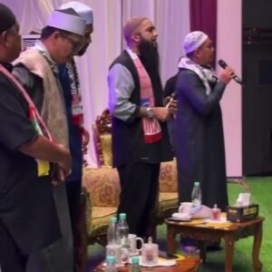 Umie Aida Instagram - Moga 2024 dan tahun seterus terusnya ini membawa terus kita jalan yang Allah redha aamiin