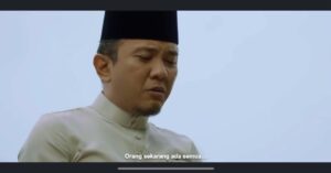 Umie Aida Instagram - Sape dah tgk short film #mom ? Terbaikkkkk 👍🙌 seronok tengok cerita yang dilakonan oleh pelakon Gred A.  Rasa sampai ke lubuk hati.