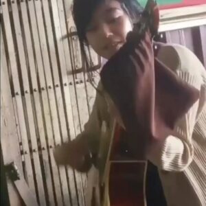 Umie Aida Instagram - Perghhh suaranya. Kalau di indonesia memang tough industry seni suara.. yg betul2 ada suara unik & berbakat akan dihargai.
