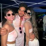 Unika Ray Instagram - Holi party🎨 #unika #love #familytime #friends #frienslikefamily #holi #holievent #holifestival