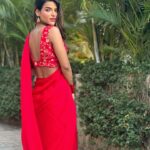 Unika Ray Instagram - अभी ऐंन लिखूँ, तो सोचे मुझे♥️ Saree from @monkandmei_by_soniaanand #unika #love #saree #indian #redsaree
