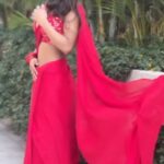 Unika Ray Instagram - Saree ready just in 5 min 😍 Thank you @monkandmei_by_soniaanand for beautiful ready to wear saree #unika #readytowearsaree #indian