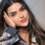 Unika Ray Instagram – Romanticise brown eyes 👀 

#unika #eyestalk #browneyes #realeyes