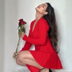 Unika Ray Instagram - Happy Valentine’s day 🌹 #unika #love #valentines #roses #insagram