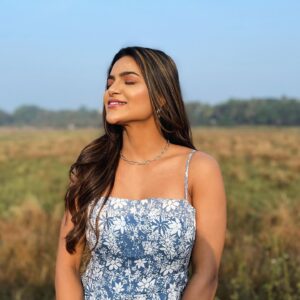 Unika Ray Instagram - ✨✨✨makeup glow…..
.
.
.
Model @realunik28 

#makeupglow #model #natural #makeupartist #like #share #comment #follow #share #insta #instalike #instagram #likesforlike #followｍe #newpost #mua #less #ismore #viralpost #explore #model #foryou