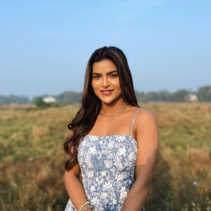 Unika Ray Instagram - ✨✨✨makeup glow…..
.
.
.
Model @realunik28 

#makeupglow #model #natural #makeupartist #like #share #comment #follow #share #insta #instalike #instagram #likesforlike #followｍe #newpost #mua #less #ismore #viralpost #explore #model #foryou