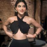 Unika Ray Instagram – Love looked good on her, she wore it like a loaded gun❤️

#unika #love #blackismyhappycolor #nighttoremember