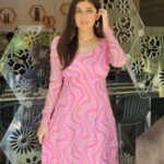 Urvi Singh Instagram – I am going to complain to Spotify,about you not being in this week’s hottest singles👦🏻👦🏽👧🏻👧🏽 .