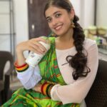 Urvi Singh Instagram – Are you me? Coz you are perfect in my 👀 eyes!