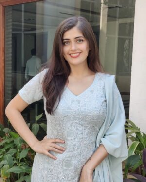 Urvi Singh Instagram - The world🌍 will be a better place without me🥹,
that is why I have to keep on living🥀.