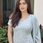 Urvi Singh Instagram – The world🌍 will be a better place without me🥹,
that is why I have to keep on living🥀.