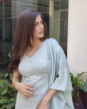 Urvi Singh Instagram - The world🌍 will be a better place without me🥹,
that is why I have to keep on living🥀.