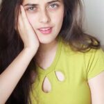 Urvi Singh Instagram –