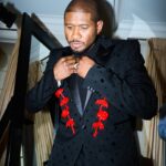 Usher Instagram - CUSTOM-MADE ALEXANDER MCQUEEN by SEÁN MCGIRR 🌹#MetGala #ReawakeningFashion