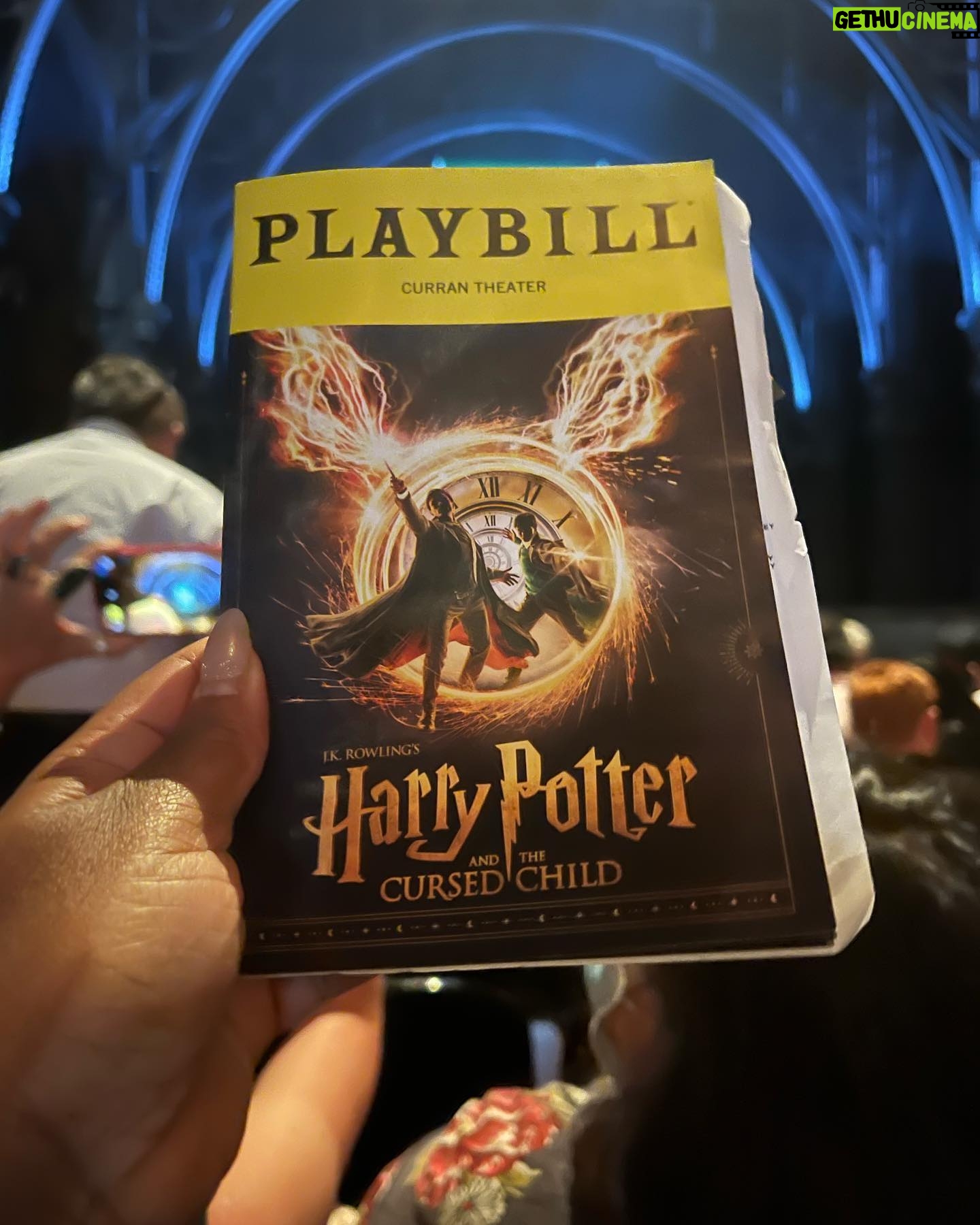 Uzo Aduba Instagram - Saw this in San Francisco @sf_curran with my girl @simidube and talk about the magic!!!🪄🪄 @jamyldobson you were amazing!
