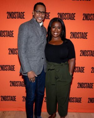 Uzo Aduba Instagram - Ron Cephas Jones. The first time I ever saw this great artist’s work was in a play called The Overwhelming. He was magical, powerful really. I didn’t know I would have the pleasure of sharing the stage with Ron just two short years ago. 

What a titan. 

So beloved by our community, and a genius with his craft; he would share his wisdom and knowledge about this art we all so deeply, deeply love. But, more he shared with us his heart. Generously. Ever a teacher, we all learned so much from Ron, and we continue to carry his lessons. It is that knowledge that helps me know he will be with us. forever. 

My prayers and love to his daughter, Jasmine, who he so loved, his family, and to all who loved “the cool cat” known on this earth as Ron Cephas Jones. May you forever rest, sir.