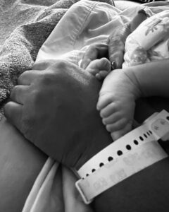 Uzo Aduba Instagram - My daughter. I’ve never been in love so quickly, so deeply in my entire life. I really don’t know what to say, guys. My heart is full. Thank you, God. I have joy like a fountain. I have witnessed a miraculous thing, and I feel blessed to know you are ours. We love you so much, Adaiba Lee Nonyem - Daughter of the people, treasurer of the mother’s names who came before you. I’m a Mommy you guys. Motherhood. I’ve joined the club. I hear the dues are high, but the membership is completely worth it:). #grateful
