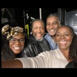Uzo Aduba Instagram - Where do I begin? Powerful. Fresh. Invention. Heartbreaking. Inspiring. An absolute MUST SEE. Congratulations to the entire company of @salesmanbroadway on your work, with extra love out to @wendellpcg @sharondclarkeofficial @andre_deshields and @harper71 Well done! #theaterkid