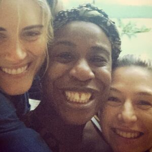 Uzo Aduba Instagram - 10 Years Ago—-I really didn’t know what direction I was headed—-with my art, my career or my life…..but then, through the power of @ijnej and the world and characters she created on @oitnb my life and the lives of our cast and crew would never be the same. I couldn’t be more grateful for the lifelong friendships, memories and love made along the way with these talented women. Jenji, Thank You for seeing us and taking a chance on new voices and possibilities for stories. To @jennifer_euston_casting who saw me in my play, and called me in to audition for this show, I will forever be one thing—grateful. To everyone who watched Orange, then and now, THANK YOU! We simply wouldn’t be here without you. Orange forever!  #oitnb