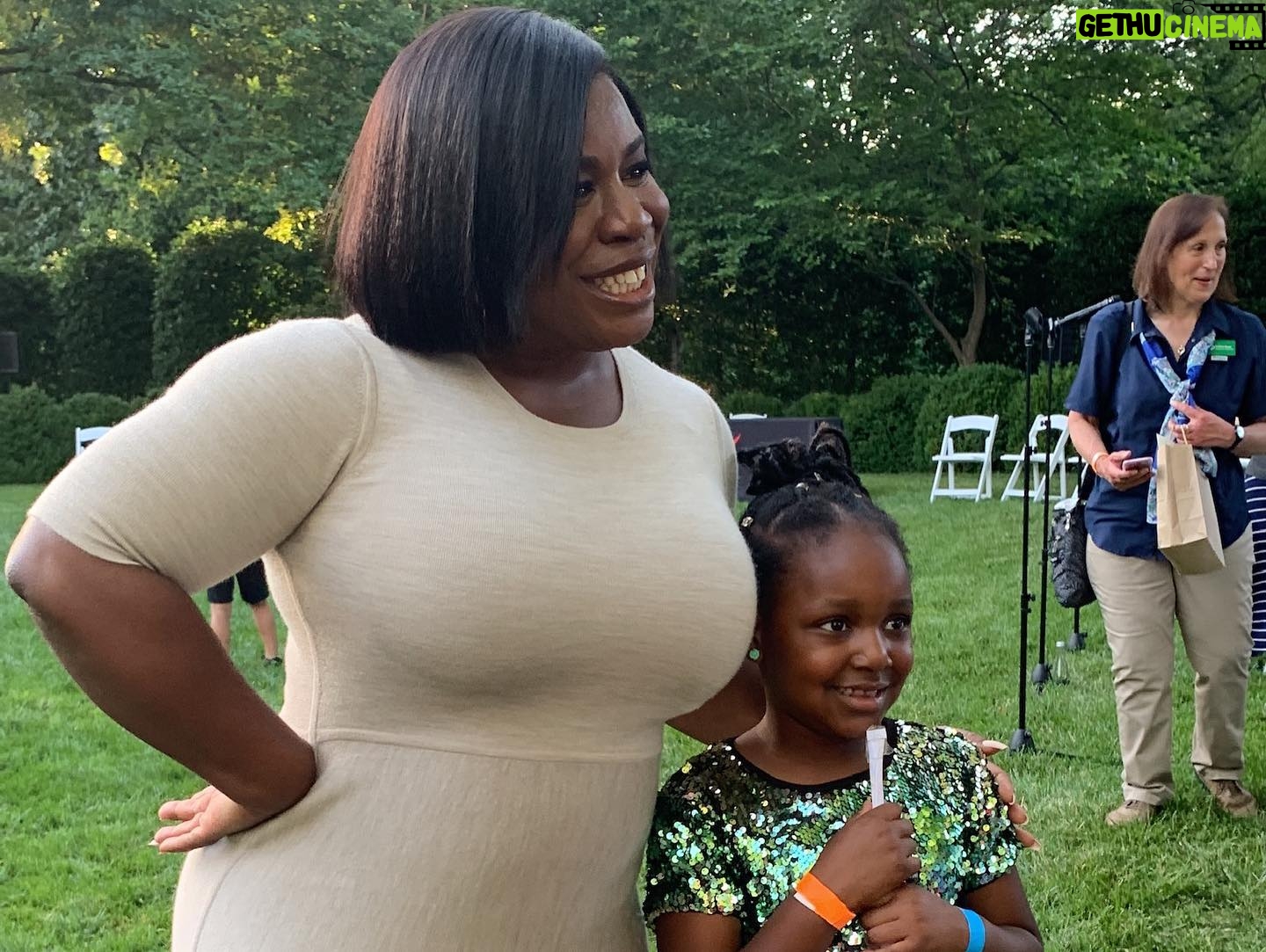 Uzo Aduba Instagram - What is better than a day watching @pixarslightyear with the one and only @kamalaharris? We had such an amazing and fun time with the @vp , @secondgentleman and the future generation of leaders. I’m so grateful for the invitation. The @Vp has seen Lightyear, have you?