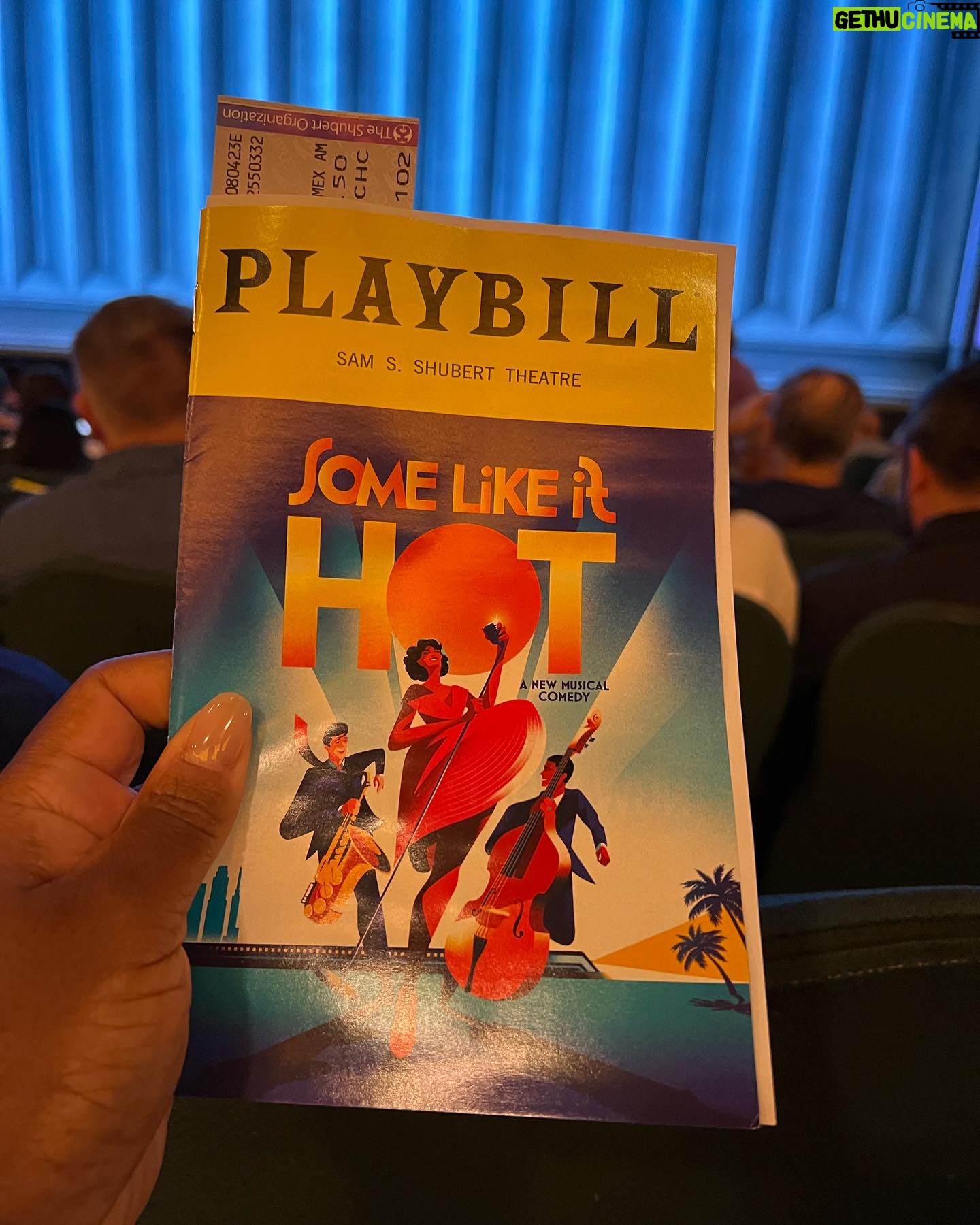 Uzo Aduba Instagram - My Girl Natasha. I came to NYC in the Spring to see @natashayvettewilliams in @somelikeithotmusical but alas, my roommate🤰🏾had other plans(#IYKYK). But, I FINALLY got to see her and this show and it was a JOY. Natasha is one my very first friends in this business. Everyone who knows Tasha knows the pure love, heart, GOOD, talent, kindness, and faith that comes from her. It is never ending. We have seen so much life together- helping move, marriage, first homes, debuts, births, loss, Happy times, and really hard times. I love this woman. So much. And to see her work in this show was a must. Natasha is brilliant. But, to know that it was deservedly recognized with a Tony Award Nomination could only match what we who know and love you, Tash, have always known: you are a star for The Ages. What an incredible performance you gave. Incredible. Congrats to everyone on that stage working. You were all fantastic. It was wonderful to watch the excitement we all love of the big Broadway show brought so beautifully, and effortlessly, into the modern age. Love you, Tash!!!! XxoU #theaterkid