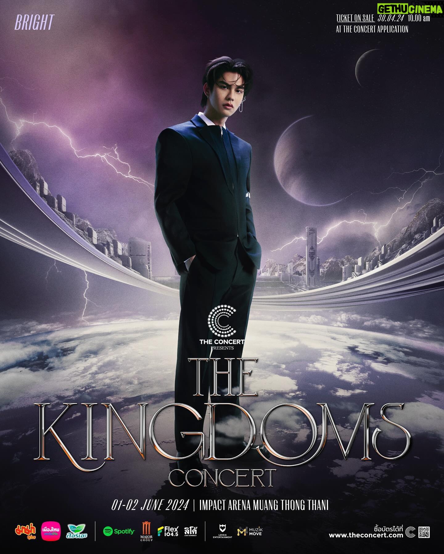 Vachirawit Chivaaree Instagram - King of the Cloud : นักเดินทางบนวงโคจรในดินเเดนเเห่งเสียงดนตรี พร้อมกันหรือยัง? ที่จะเข้าสู่ 4 อาณาจักรสุดยิ่งใหญ่ไปด้วยกันใน “THE CONCERT APPLICATION Presents THE KINGDOMS CONCERT” #TheKingdomsConcert #bbrightvc