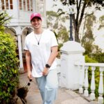 Vadhir Derbez Instagram – Colombia que Chimba! 🇨🇴 🔥🔥 Que cosas me recomiendan ver/hacer/comer? Los Leo 👇🏻
