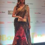 Vahbbiz Dorabjee Instagram - Last night #Bombaytimesfashionweek 2024 #ootd #saree Do you like my Look?