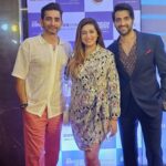 Vahbbiz Dorabjee Instagram – The thing about vahbz…
.
At the screening for Broken news Season 2 .. A great show with some of my favorite performers @akshay0beroi @iamsonalibendre @shriya.pilgaonkar @jaideepahlawat and many more Talented story tellers
Special shout out to @waikulvinay for directing such grippy episodes and @pragatideshmukh, sooo proud to see your great work ❤️
And @zee5 and @bbcstudiosindia hats off for creating such off beat content.