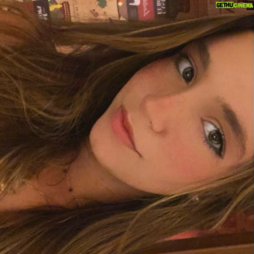 Valentina Oliveira - 1K Likes - π€ππ§ΈπͺπβοΈβ¨