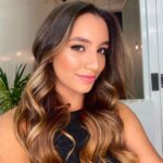 Valentina Oliveira Instagram - Last night’s look🌟 Make perfeita by @ivonerais 💋 Hair by @gledson_nobrega1838 @1838jardimamerica