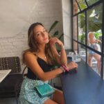 Valentina Oliveira Instagram - photodump do fim de semana 💚🐛☘️😌🙃