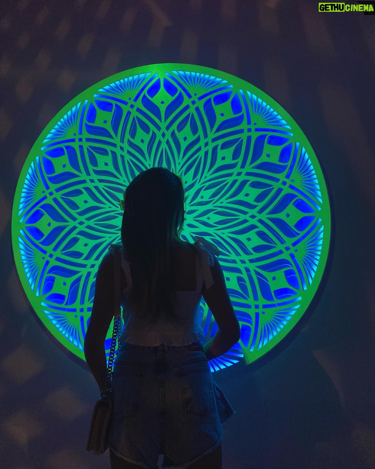 Valentina Oliveira - 1.1K Likes - lost in the lightsππͺππ
Ameeei essa exposiΓ§Γ£o suuuper legal e cool! Sombras Milenares β¨