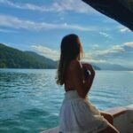 Valentina Oliveira Instagram - feeling the summer breeze 🌬✨☁️🌞🍃🐟