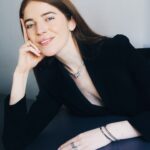 Valentina Romani Instagram - It’s a love story @bulgari #Bulgari #BulgariJewelry #Bzero1 #ad