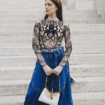 Valentina Romani Instagram - @etro Mio dolcissimo amore #EtroVelaBag @marcodevincenzo #adv