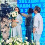 Valentina Rubtsova Instagram - С праздником весны нас ,девочки!И пусть мужчины всегда на вас смотрят так ,как вот этот парень на фото 😉🤗🌸