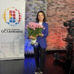 Valentina Rubtsova Instagram - Подзарядилась энергией молодёжи в @shkola_ostankino_junior @shkola_ostankino 🌟Провела мастер-класс,получила огромное удовольствие!Ребята,спасибо за вашу любовь!❤️
