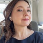 Valentina Rubtsova Instagram - Я на съёмку!А вы не забудьте включить сегодня ТНТ @tnt_online в 20:00 и отдохнуть от рабочего дня за просмотром доброго семейного сериала «САШАТАНЯ»😉😍