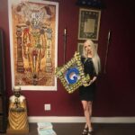 Valeria Lukyanova Instagram – На днях  у нас в клубе Меркаба прошла потрясающая лекция с масоном 33 градуса и куратором ветки о Масонстве и Тайных обществах ! Мы обсуждали масонский символизм . Очень интересно было узнать много нового о Казанском Соборе в Санкт-Петербурге, оказалось , что это от и до масонское строение, и в нём похоронен один из масонов! Вот это шок!! Также мы обсудили символизм колодца посвящения знаменитой Кинты де Регалейра. А вы интересуетесь масонством? Хотите узнать больше? Вступайте к нам в клуб «Меркаба» впереди много занимательных лекций, а предыдущие можно послушать в записи. 🔯💜🔯
Кстати канал Меркаба ТВ  канал теперь будет посвящен нашему оккультному клубу, настоящему современному Хоггвардсу 🦉 и вступить вы всегда сможете по ссылкам в шапке этого канала! Принимаем новых учеников только на пол года и год с возможностью продления участия🪬 #маг #масон #масоны #масонство #mason #masonic #masoniclodge #masonictemple
