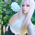 Valeria Lukyanova Instagram – Почему люди так зашоренны на бытовом и не видят дальше своего носа?

Им создали такую систему жизни, такой уклад и распорядок, чтоб им некогда было подумать о чем-либо, что выходит за грани этой самой системы.

Вот например им внушили , что по питанию слушать и придерживаться принципов и правил надо только у системы. Даже если все плохо – ТЕРПЕТЬ и слепо верить, как в религию, что когда-то будет лучше… Даже если у вас лишний вес и нет сил, все равно слушать только систему и точка. 

Если что то не так со здоровьем – идти только к системным врачам, а своими силами лечатся только придурки . Якобы только фрики не верят системе и сумасшедшие, мол ЗАЧЕМ ИМ ВРАТЬ? Хотя уже давно поняли зачем, это просто бизнес, чем больше вы сьедаете испорченной еды , тем больше портится тело, тем больше медикаментов вы купите и кто то обаготится.

Но почему люди всего этого не видят, спросите вы? Как может СТОЛЬКО людей не видеть очевидного?

Вся печаль заключается в том, что Игроки это видят с рождения, просто их настолько мало, если 50 человек наберется ЖИВЫХ со всего мира, то хорошо. Остальные – бутафория.

Это жутко осознавать но только по началу. Суть Игры заключена в том чтобы друг друга найти. 

Игроки НИКОГДА, слышите НИ-КОГ-ДА не верили системе ни на йоту, и никогда не поверят т к они прямо с детства ЗНАЮТ что в Игре и их задача ПОБЕДИТЬ, больше у них тут нет цели. 👇🏻👇🏻👇🏻 #валериялукьянова #эзотерик #маг #астрал #энергияжизни #практики #техники #сознание #дух #духовнаяпища
