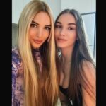 Valeria Lukyanova Instagram - Дорогие Через 40 минут ждем всех на эфире в канале по ссылке в шапке профиля Сегодня в пятницу 29 марта на Меркаба тв в 20:00 мск состоится трансляция двух наших кураторов клуба «Меркаба»🔯 Марго Разумовской и Натальи Новиковой по теме «Как ставить цели, чтобы они сбывались» План эфира —чем цели отличаются от желаний. Как желания превращаются в цели. —всегда ли должны быть дедлайны и все ли цели должны исполниться. —масштаб желаний и ресурсы. —планирование по технике ХСР (хорошо спланированный результат). #МеркабаТВ #Меркаба #Марго_Разумовская #Наталья_Новикова #Цели2024 #Планирование #ХСР #УстановкаЦелей #ДостижениеЦелей #ЛичностныйРост #Развитие #Мотивация #Пятница29Марта #Вебинар #Трансляция