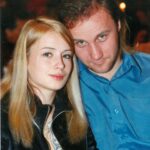 Valeria Lukyanova Instagram – Какая версия больше нравится , от ИИ или 2 реальный ? Мне от ИИ . Нам тут очень мало )))) тут прям видно ))) #старыефото #валериялукьянова #аматуе #красиваядевушка #маг #эзотерик #пара #красивыелюди