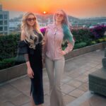 Valeria Lukyanova Instagram - Мы с @malva_she , ведущие эксперты лаборатории Меркаба - выложили супер крутой коктейль в нашей ветке по микробиологии , для разжижения и detox лимфы! ⚜️⚜️⚜️ вдохновленные нашими исследованиями по микробиологии и геронтологии, решили сделать подарок всем участникам оккультного общества Меркаба, так что можете заходить и забирать рецепт! Кому интересна сфера омоложения в области натуропатии и паразитологии вступайте в группу по ссылке в профиле!! #микробиология #лимфа #натуропатия #валериялукьянова #аматуе #vril #blacksun #vrilsociety